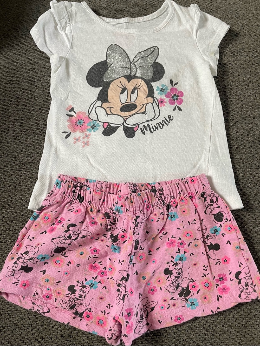 Girl’s Outfit